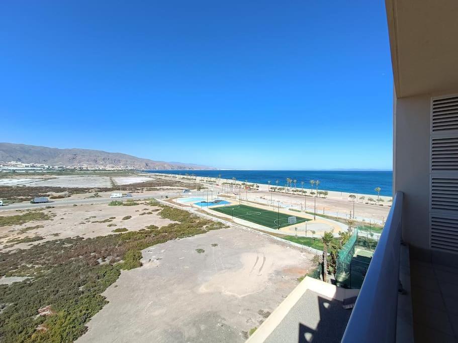 Mar Y Sal 12 Suites, Gran Terraza Con Vistas Al Mar, 2 Hab, Garaje Y Piscina Roquetas de Mar Exterior foto